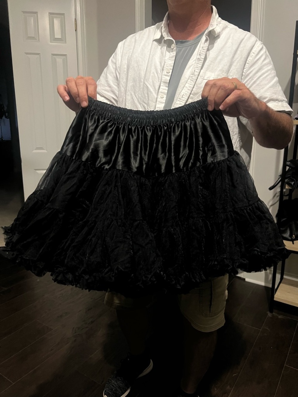 Women's Black Tiered Tulle Skirt Classic Flare - Picture 5 of 7